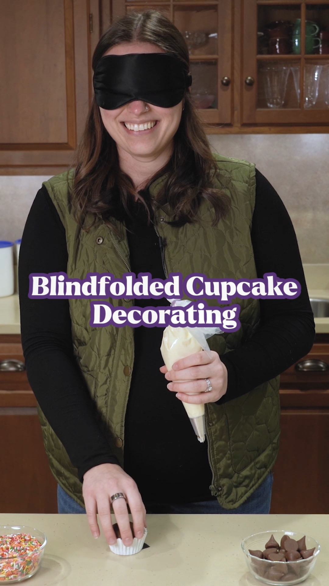 blindfolded cupcake decorating